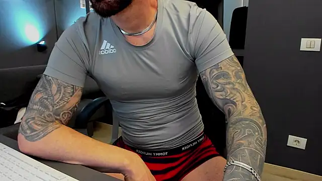 AronGrant online show from 12, 2, 2026