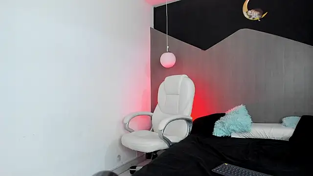 kate evans1 online show from 2, 4, 2026