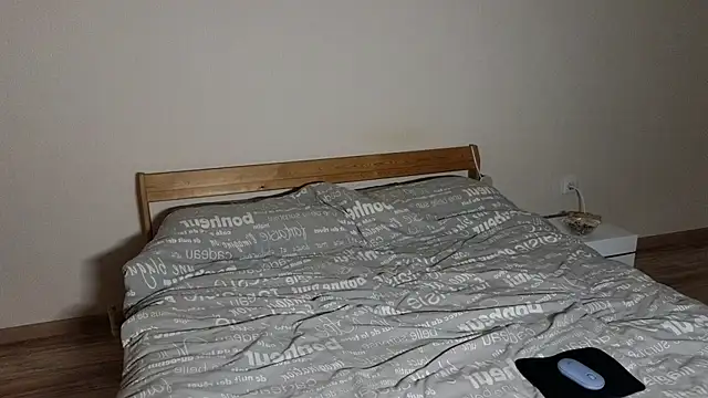 Ola dushek online show from 25, 4, 2026