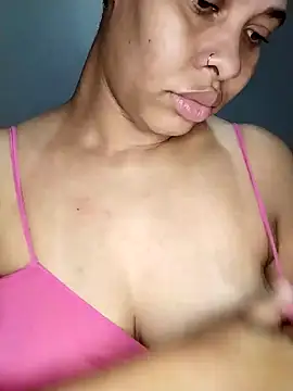 Snapshot of Su_Duarte_1 chatting on 30, 1, 2025 Su Duarte 1 online show from 30, 1, 2025