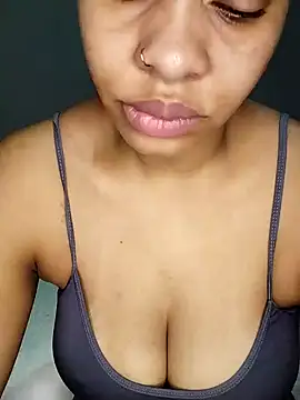 Snapshot of Su_Duarte_1 chatting on 6, 2, 2025 Su Duarte 1 online show from 6, 2, 2025