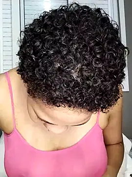 Snapshot of Su_Duarte_1 chatting on 11, 3, 2025 Su Duarte 1 online show from 11, 3, 2025