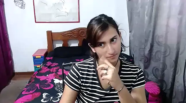 Snapshot of LadyMilk003 chatting on 27, 1, 2025 LadyMilk003 online show from 27, 1, 2025