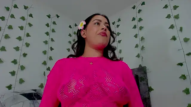 Miaa Garcia online show from 6, 5, 2026