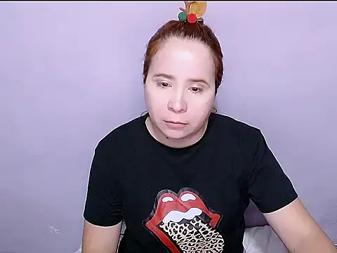 SubLayla01 online show from 6, 4, 2026