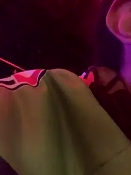 Snapshot of JovenDesobediente chatting on 20, 10, 2025 JovenDesobediente online show from 20, 10, 2025