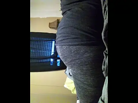 Snapshot of missthickness35_Pika chatting on 14, 2, 2026 missthickness35 Pika online show from 14, 2, 2026