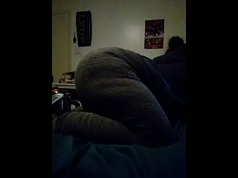 Snapshot of missthickness35_Pika chatting on 12, 6, 2026 missthickness35 Pika online show from 12, 6, 2026