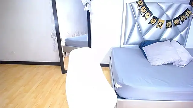 exotic karmella online show from 22, 10, 2025