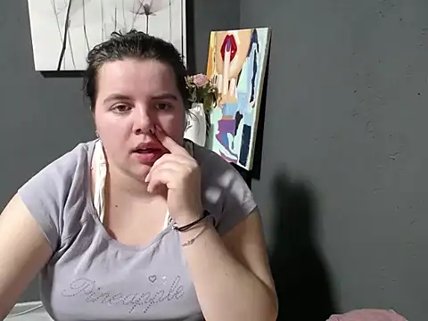 Snapshot of so_shy chatting on 18, 3, 2025 so shy online show from 18, 3, 2025
