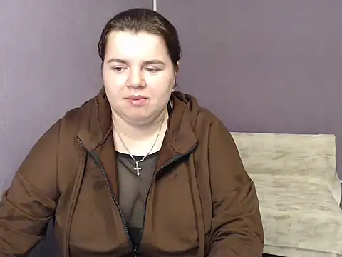 Snapshot of so_shy chatting on 12, 9, 2025 so shy online show from 12, 9, 2025