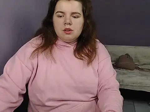 Snapshot of so_shy chatting on 22, 9, 2025 so shy online show from 22, 9, 2025