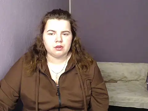 Snapshot of so_shy chatting on 23, 9, 2025 so shy online show from 23, 9, 2025