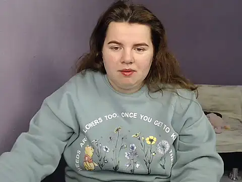 Snapshot of so_shy chatting on 11, 10, 2025 so shy online show from 11, 10, 2025