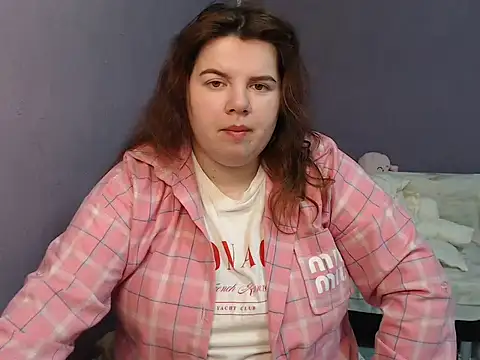 Snapshot of so_shy chatting on 19, 10, 2025 so shy online show from 19, 10, 2025