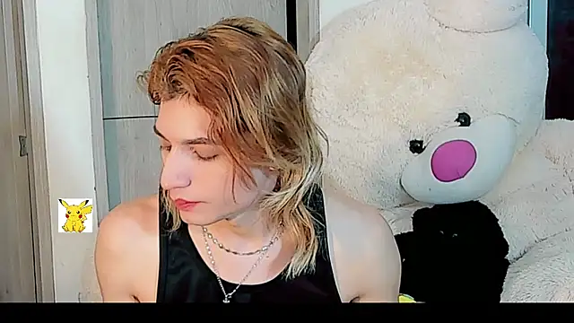 Snapshot of honey_skin chatting on 28, 12, 2024 honey skin online show from 28, 12, 2024