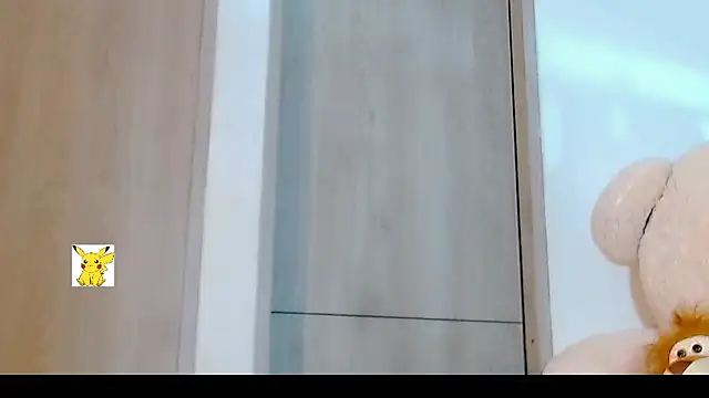 Snapshot of honey_skin chatting on 9, 2, 2025 honey skin online show from 9, 2, 2025