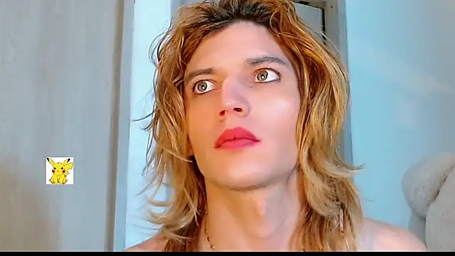 Snapshot of honey_skin chatting on 3, 3, 2025 honey skin online show from 3, 3, 2025