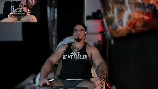 Snapshot of kingbear777 chatting on 31, 1, 2025 kingbear777 online show from 31, 1, 2025