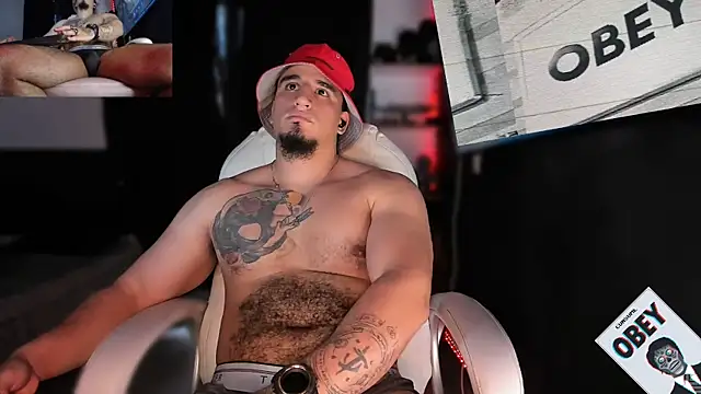 Snapshot of kingbear777 chatting on 16, 2, 2025 kingbear777 online show from 16, 2, 2025