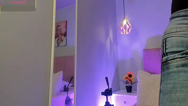 ScarletGV online show from 19, 1, 2026