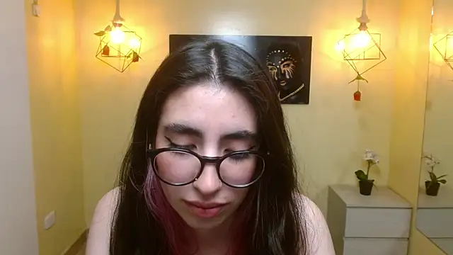 Snapshot of LenaRoses chatting on 22, 3, 2025 LenaRoses online show from 22, 3, 2025