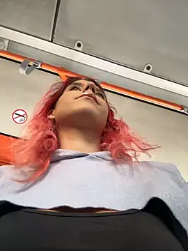 RiriRoseey online show from 18, 9, 2025