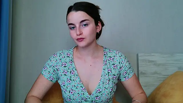 Miss Arwen online show from 4, 6, 2026