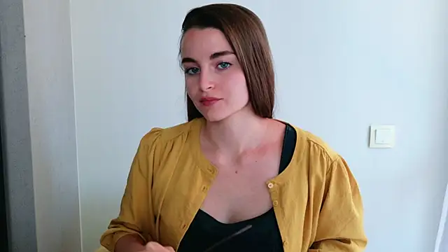 Miss Arwen online show from 18, 6, 2026