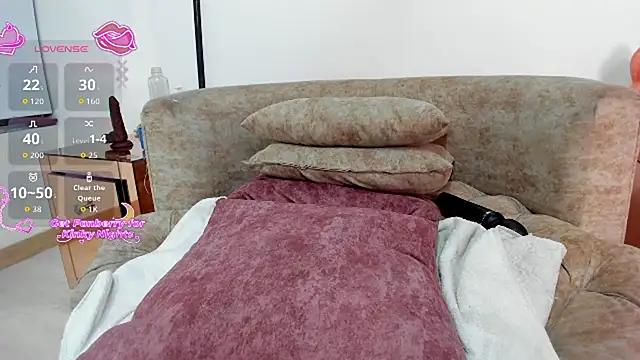 quimeralady online show from 9, 4, 2026