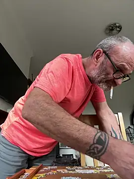 Shyboy817 online show from 28, 2, 2026