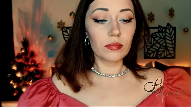 Snapshot of MissBeverlyMills chatting on 20, 12, 2024 MissBeverlyMills online show from 20, 12, 2024