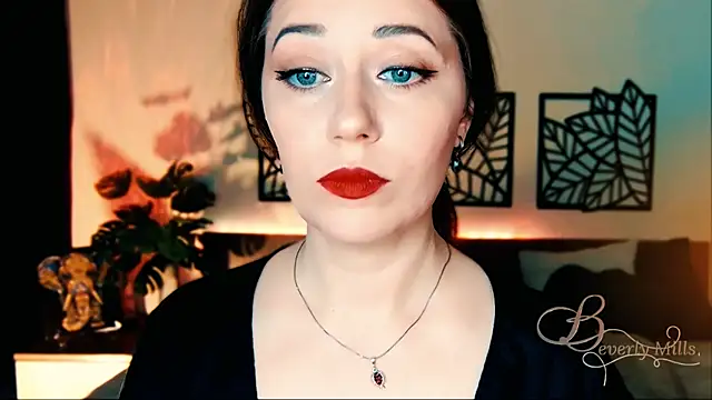 Snapshot of MissBeverlyMills chatting on 20, 3, 2025 MissBeverlyMills online show from 20, 3, 2025