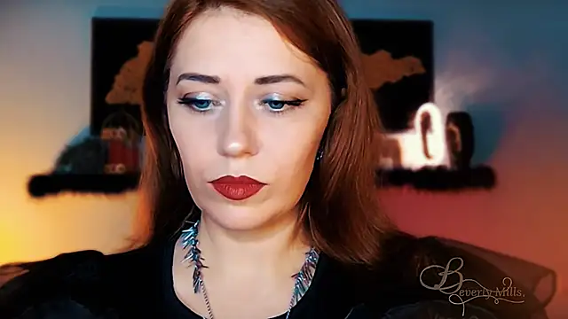 Snapshot of MissBeverlyMills chatting on 17, 11, 2025 MissBeverlyMills online show from 17, 11, 2025