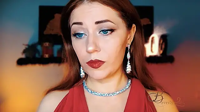 Snapshot of MissBeverlyMills chatting on 23, 11, 2025 MissBeverlyMills online show from 23, 11, 2025