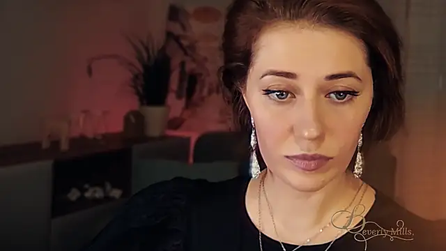 Snapshot of MissBeverlyMills chatting on 18, 1, 2026 MissBeverlyMills online show from 18, 1, 2026