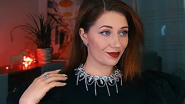 Snapshot of MissBeverlyMills chatting on 10, 2, 2026 MissBeverlyMills online show from 10, 2, 2026