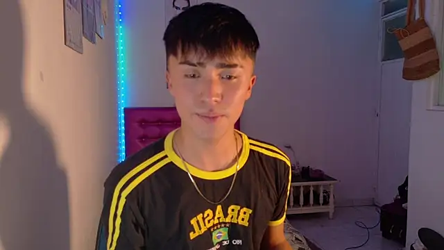 santi-fabulous online show from 18, 12, 2025