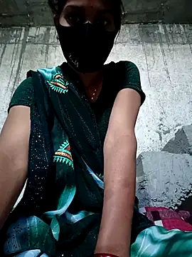 Snapshot of Anushka_Ji chatting on 28, 2, 2025 Anushka Ji online show from 28, 2, 2025