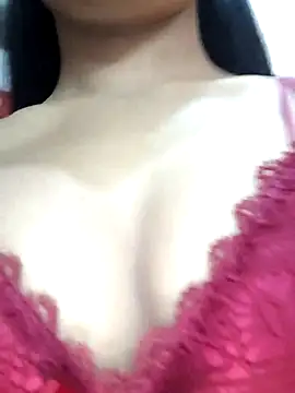 Snapshot of Sarita_7 chatting on 8, 11, 2025 Sarita 7 online show from 8, 11, 2025