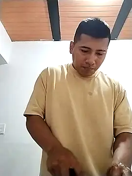 Snapshot of Willner08 chatting on 21, 12, 2024 Willner08 online show from 21, 12, 2024