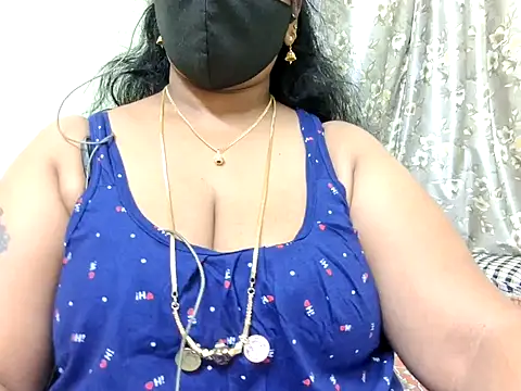 Snapshot of Pallavi-sri chatting on 8, 2, 2025 Pallavi-sri online show from 8, 2, 2025