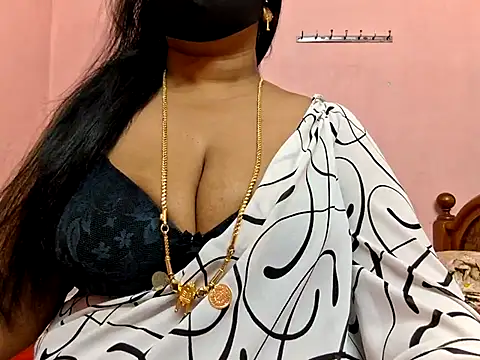 Snapshot of Pallavi-sri chatting on 8, 9, 2025 Pallavi-sri online show from 8, 9, 2025