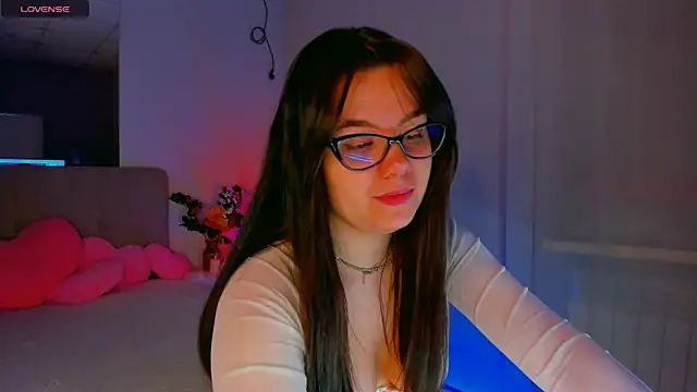 Snapshot of SelenaaSky chatting on 13, 12, 2024 SelenaaSky online show from 13, 12, 2024