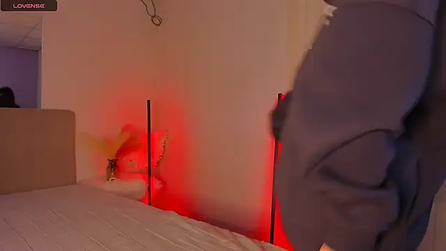 Snapshot of SelenaaSky chatting on 8, 2, 2025 SelenaaSky online show from 8, 2, 2025