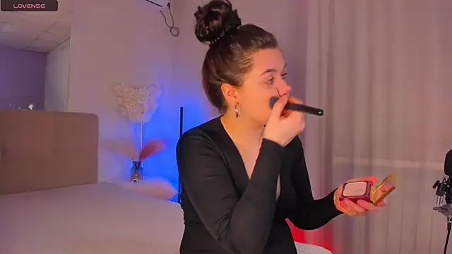 Snapshot of SelenaaSky chatting on 23, 3, 2025 SelenaaSky online show from 23, 3, 2025