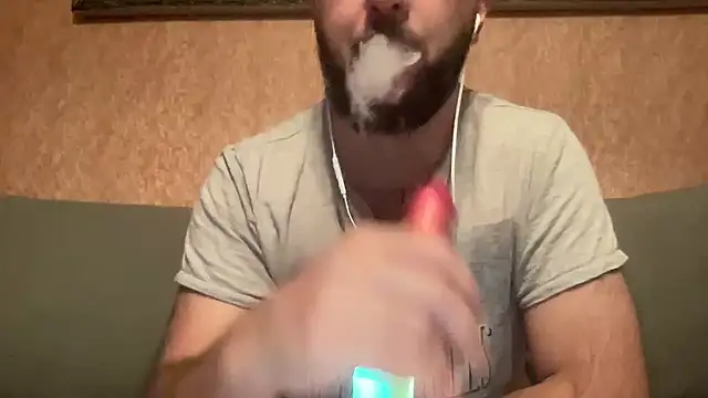 Snapshot of RedDante89 chatting on 3, 12, 2024 RedDante89 online show from 3, 12, 2024