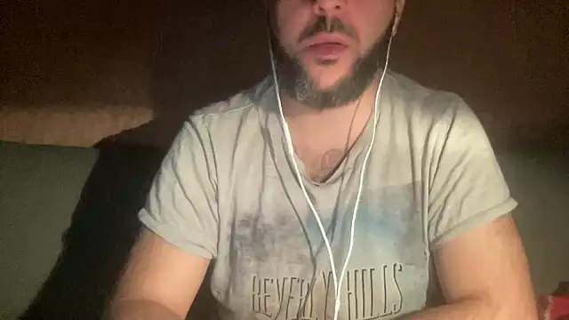 Snapshot of RedDante89 chatting on 4, 12, 2024 RedDante89 online show from 4, 12, 2024