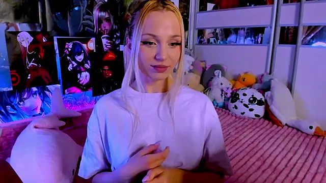 Snapshot of Cute__Pony chatting on 2, 12, 2024 Cute Pony online show from 2, 12, 2024