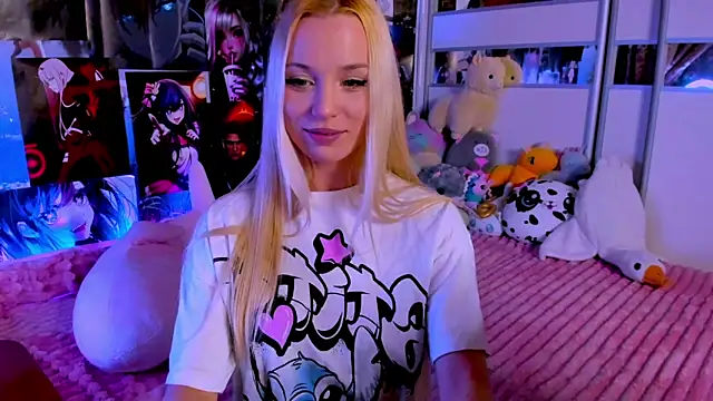 Snapshot of Cute__Pony chatting on 22, 12, 2024 Cute Pony online show from 22, 12, 2024